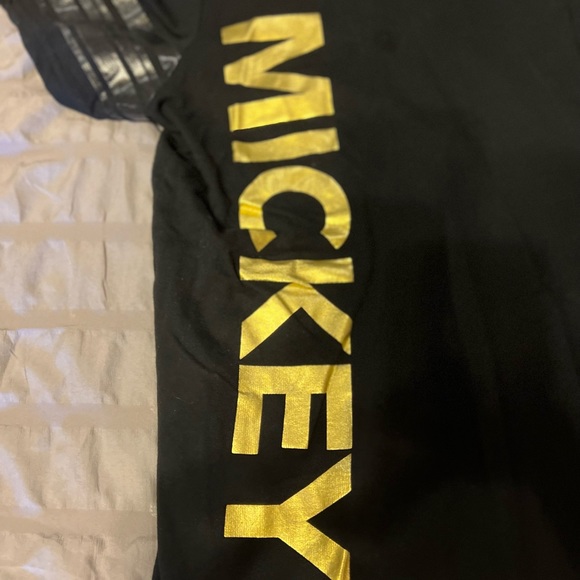 Mickey Mouse hooded short sleeved tshirt - Picture 4 of 7